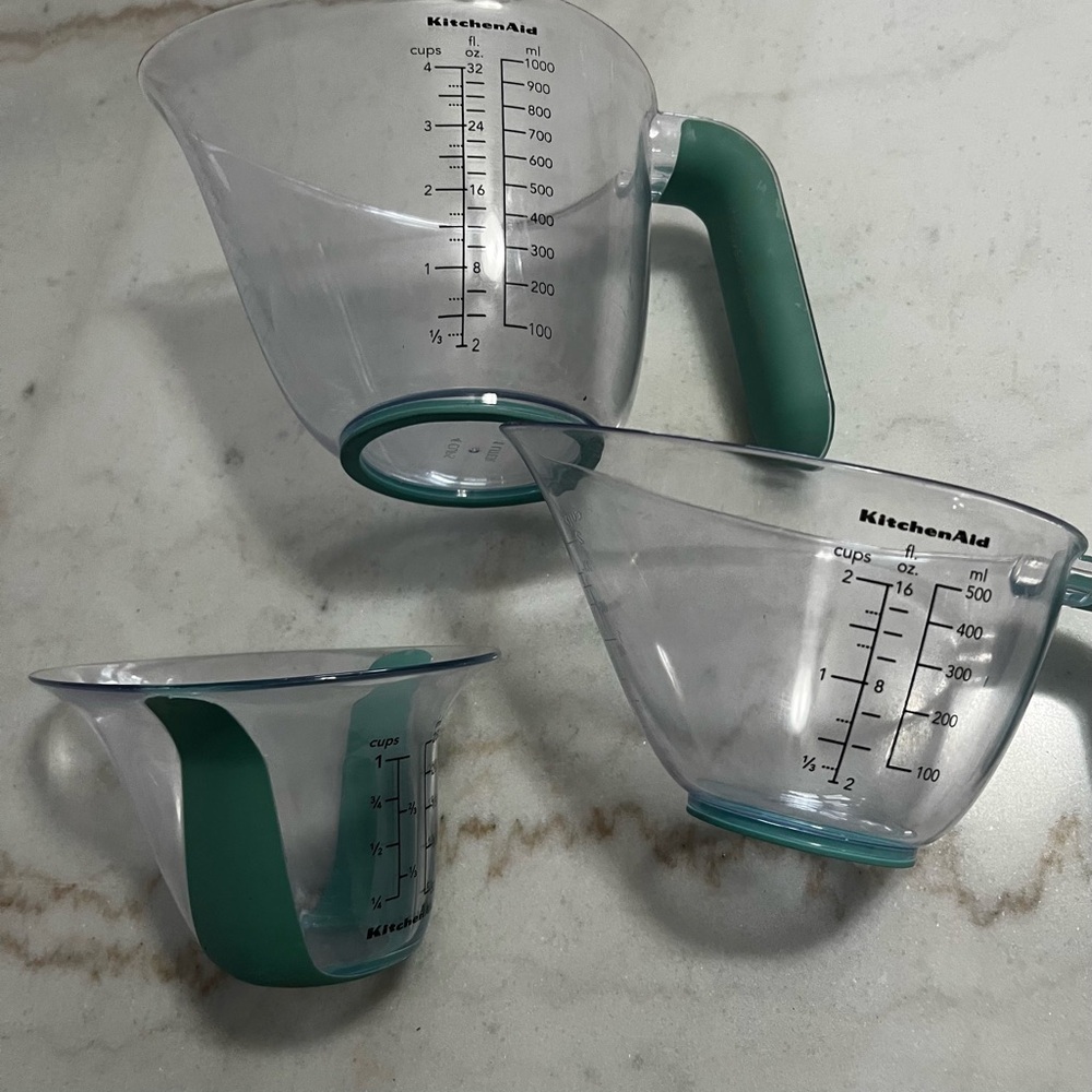 Kitchenaid Aqua Sky - Measuring Cups Jugs - Clear Comfort Handles Set of 3